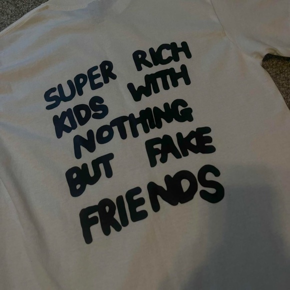 Mariah The Scientist Hello Kitty Graphic Tee - Picture 3 of 5